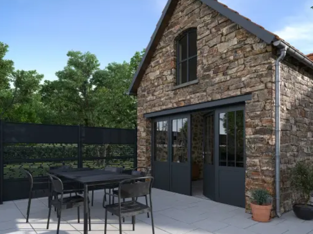 La porte de garage à vantaux